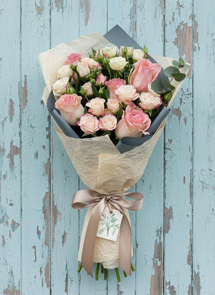 Букет цветов из: Розы в Лесной Городок