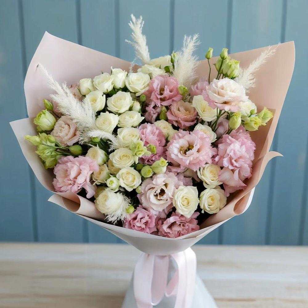 Букет цветов из: Альстромерии и Розы в Лесной Городок