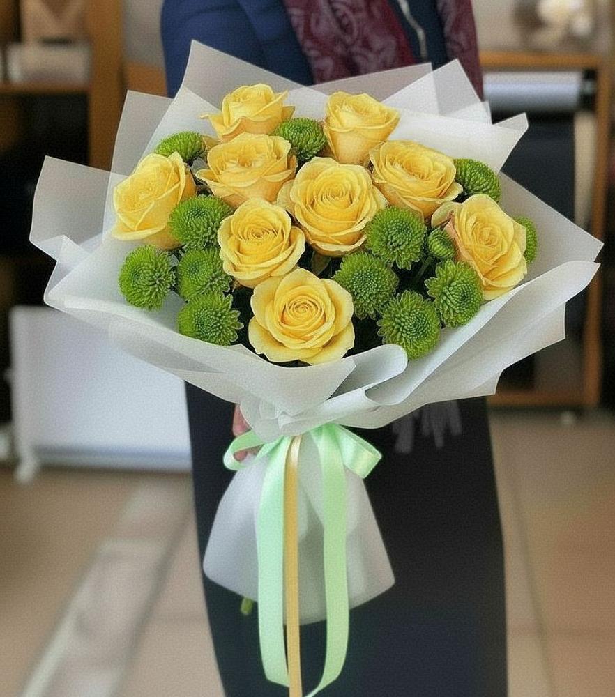 Букет цветов из: Хризантемы и Розы в Лесной Городок