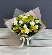 Букет цветов из:  Орхидеи и Розы в Лесной Городок