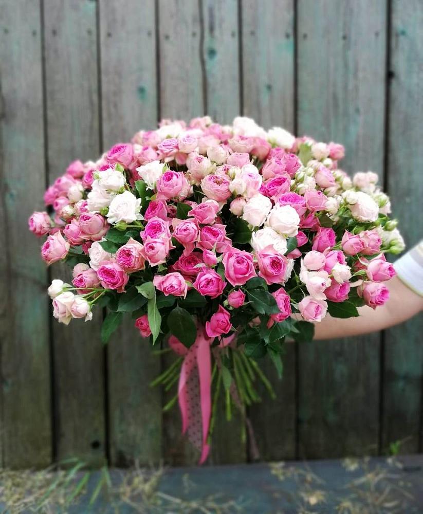 Букет Розовые кустовые розы Натали и Лав Лидия в Лесной Городок