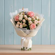 Букет цветов из:  Розы #REPLACE_PRED# Лесной Городок
