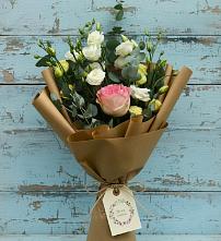 Букет цветов из:  Розы и Лизиантусы #REPLACE_PRED# Лесной Городок