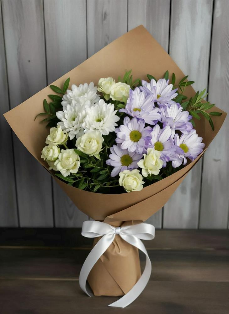 Букет цветов из: Хризантемы и Розы в Лесной Городок